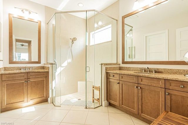 5065 TORTOLA CT, Naples, FL 34113