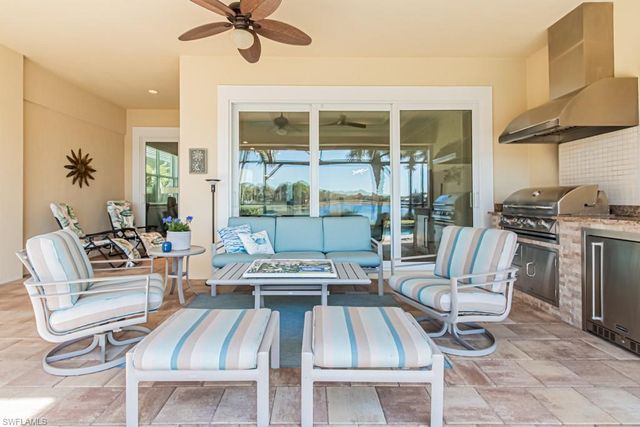 5065 TORTOLA CT, Naples, FL 34113