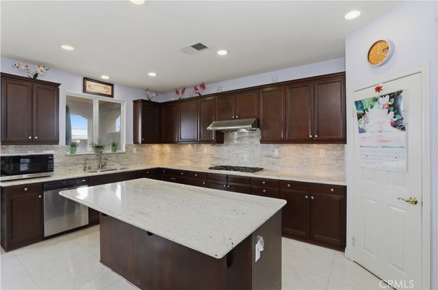 15979 Skyridge, Riverside, CA 92503