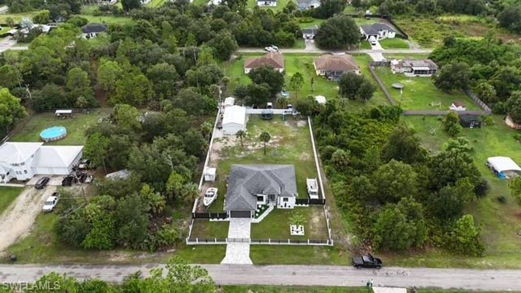 611 Lake AVE, LEHIGH ACRES, FL 33972 — photo 5