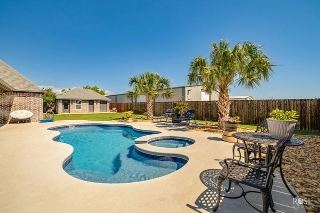 1846 Castle Pines, San Angelo, TX 76904