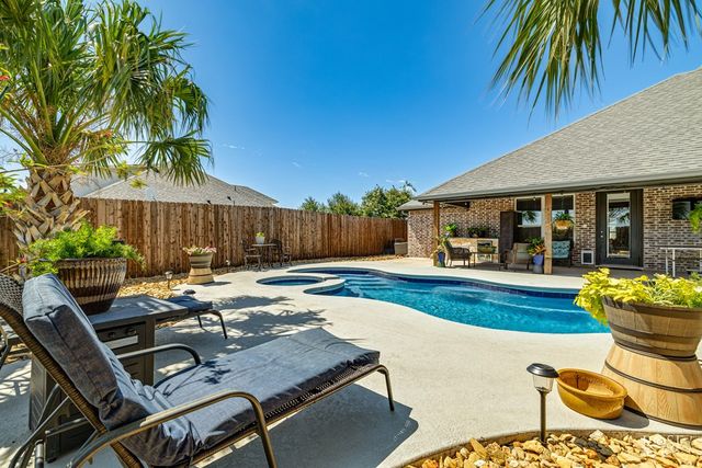 1846 Castle Pines, San Angelo, TX 76904