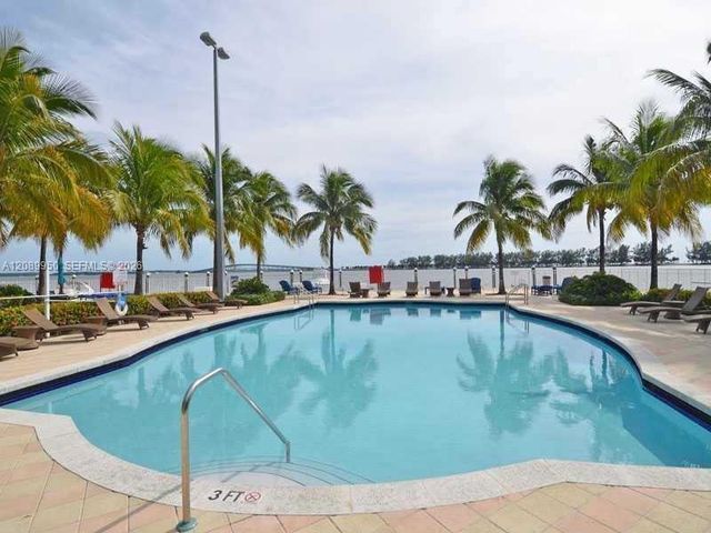 2101 Brickell Avenue 2111, Miami, FL 33129