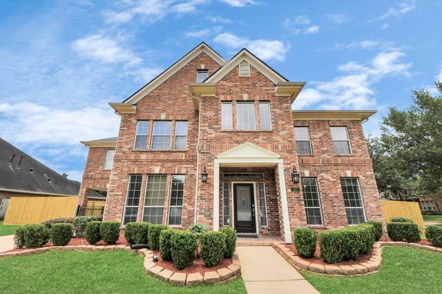 527 Little River Court, Richmond, TX 77406