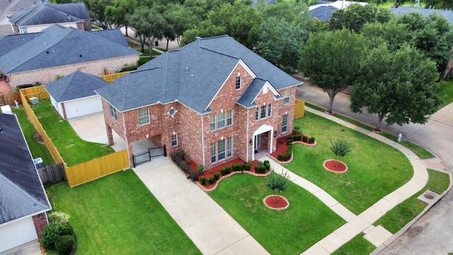 527 Little River Court, Richmond, TX 77406