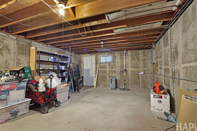 62 LIPPINCOTT Road, Fox Lake, IL 60020