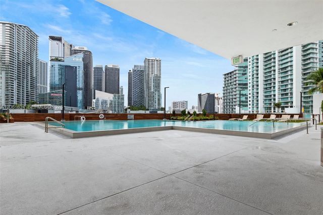 350 S Miami Ave 1805, Miami, FL 33130