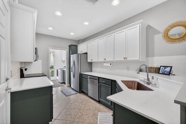 1122 Dakota Drive, Jupiter, FL 33458