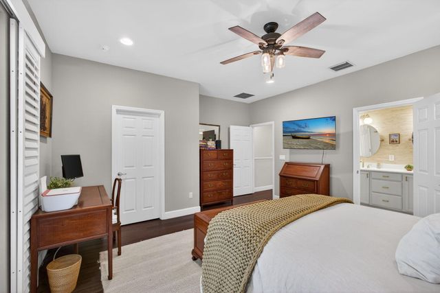 1122 Dakota Drive, Jupiter, FL 33458