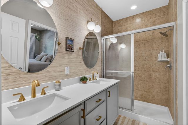 1122 Dakota Drive, Jupiter, FL 33458