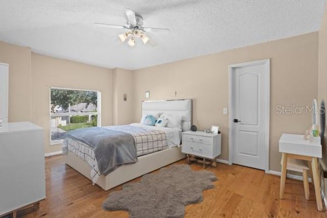 1025 OCEANBREEZE COURT, Orlando, FL 32828