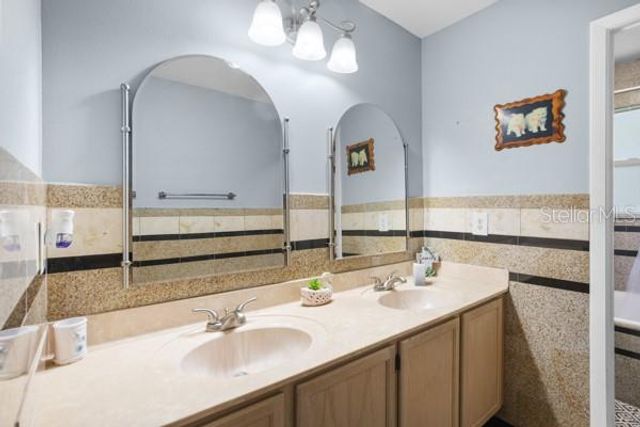1025 OCEANBREEZE COURT, Orlando, FL 32828