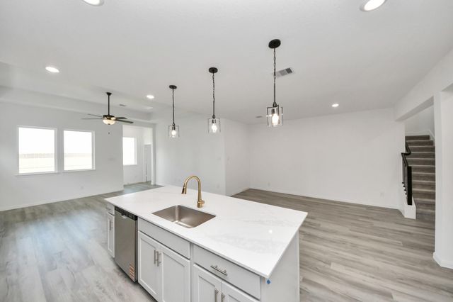 7727 Clover Gully Lane, Katy, TX 77493