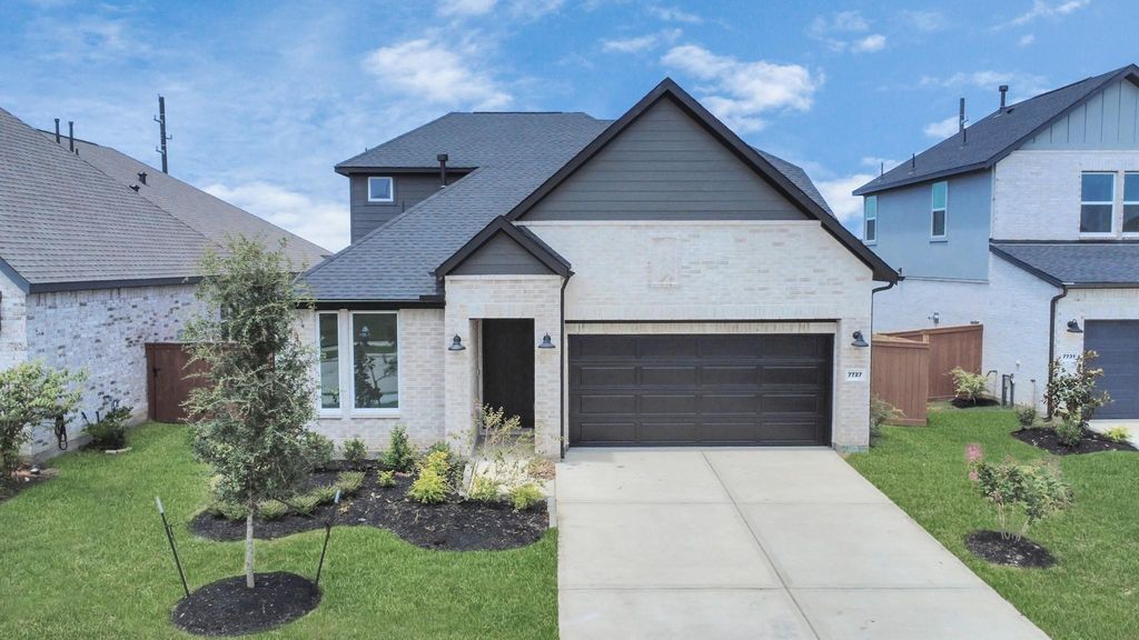 7727 Clover Gully Lane, Katy, TX 77493