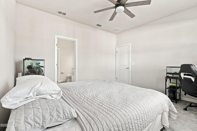 3545 Treetop Street, Deland, FL 32724