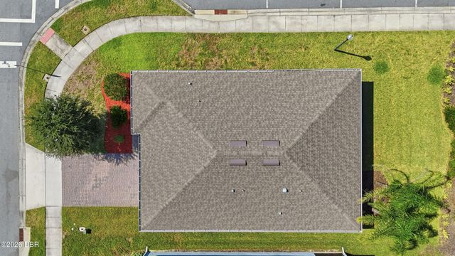 3545 Treetop Street, Deland, FL 32724
