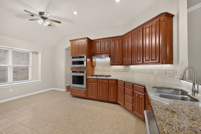 6400 Day Spring Drive, The Colony, TX 75056