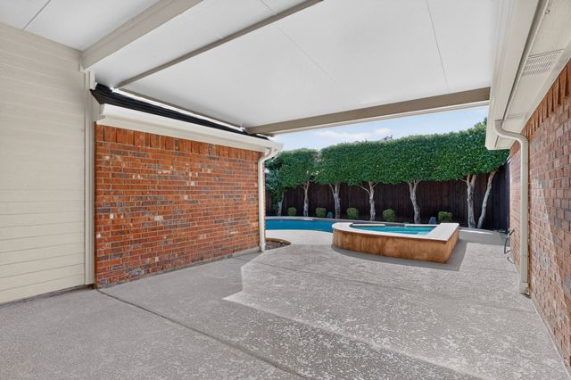 6400 Day Spring Drive, The Colony, TX 75056