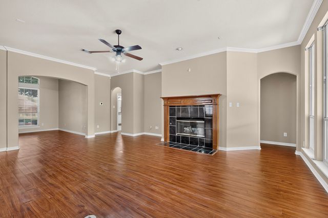 6400 Day Spring Drive, The Colony, TX 75056