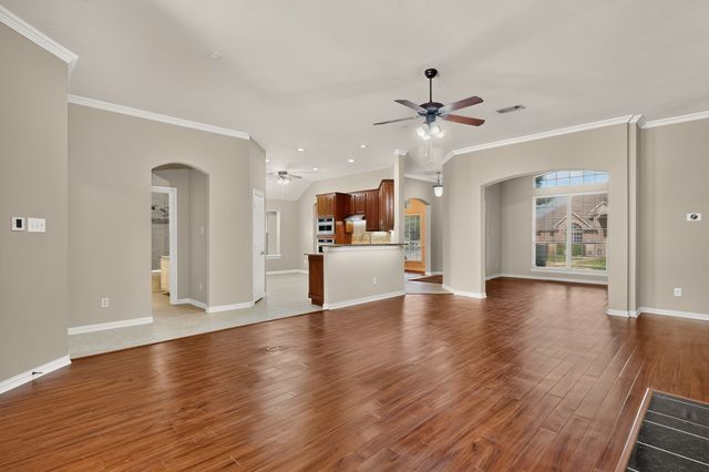6400 Day Spring Drive, The Colony, TX 75056