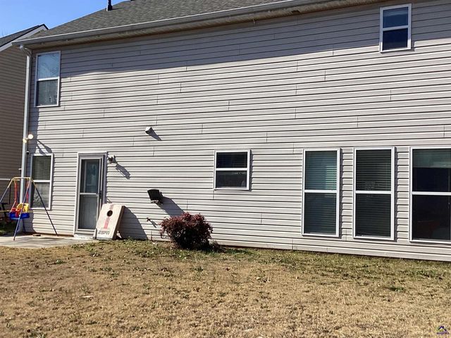 205 Burr Drive, Byron, GA 31008