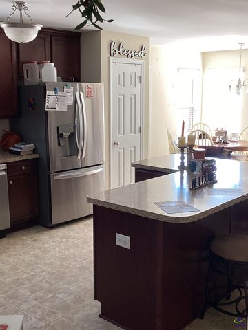 205 Burr Drive, Byron, GA 31008