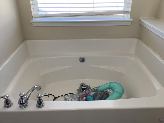 205 Burr Drive, Byron, GA 31008