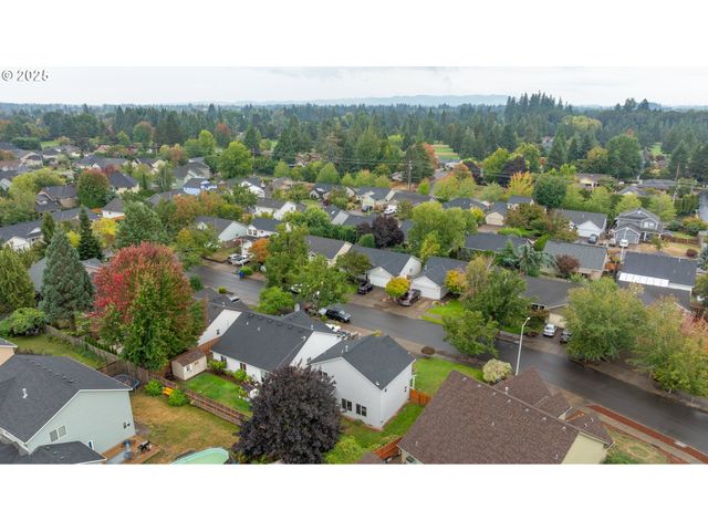 1481 Nw RIESLING Way, Mc Minnville, OR 97128