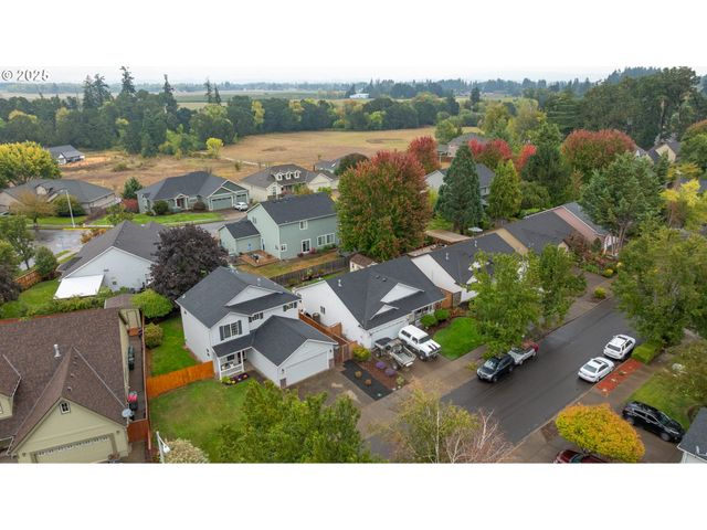 1481 Nw RIESLING Way, Mc Minnville, OR 97128