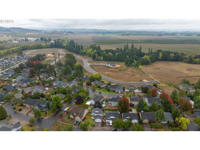 1481 Nw RIESLING Way, Mc Minnville, OR 97128