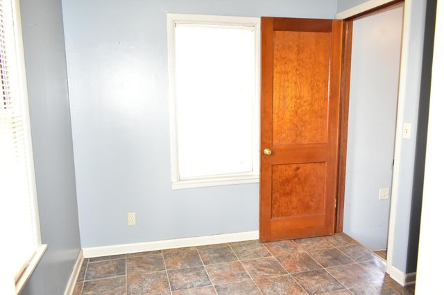 1404 2nd Avenue N, Moorhead, MN 56560