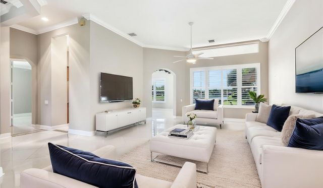 8966 DIAMONTE Drive, Boynton Beach, FL 33472