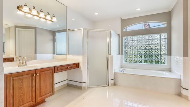 8966 DIAMONTE Drive, Boynton Beach, FL 33472