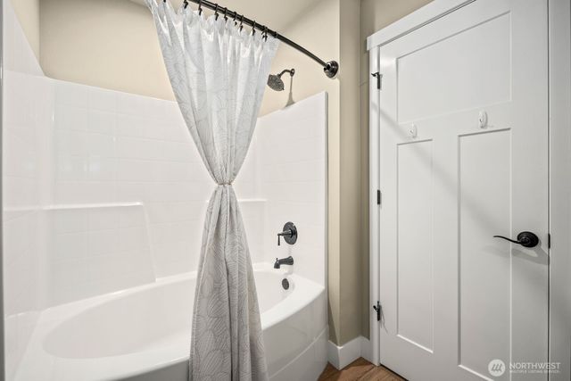 30913 6th Lane SW, Federal Way, WA 98023