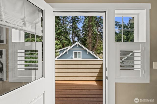 30913 6th Lane SW, Federal Way, WA 98023