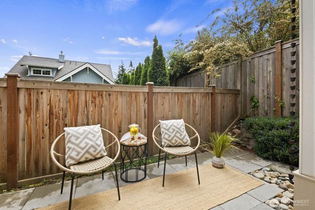 30913 6th Lane SW, Federal Way, WA 98023