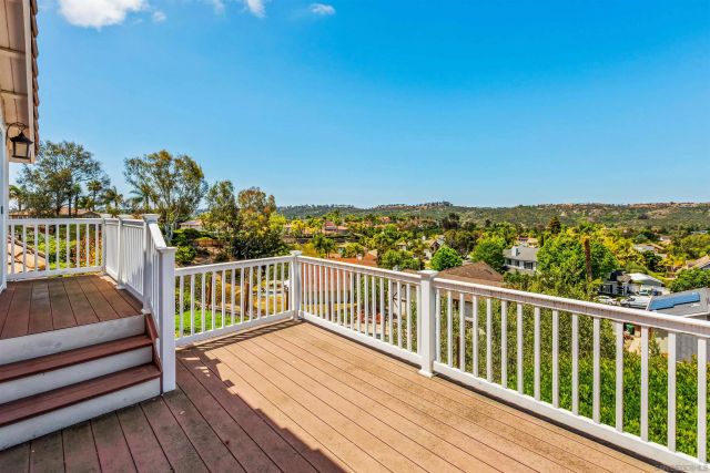 7781 Rocio, Carlsbad, CA 92009