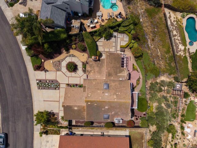 7781 Rocio, Carlsbad, CA 92009