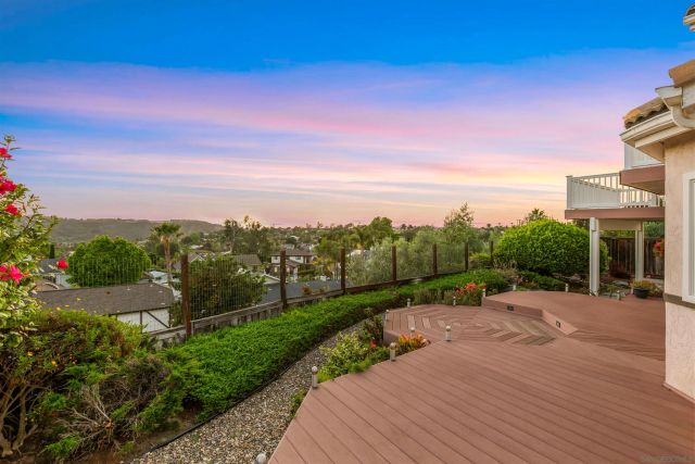 7781 Rocio, Carlsbad, CA 92009