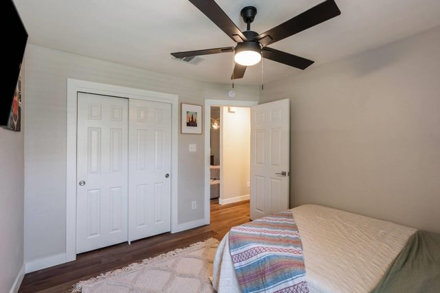 113 Hanstrom DR, Hutto, TX 78634