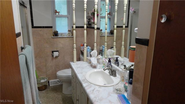 136 McHendry Street, Weirton, WV 26062