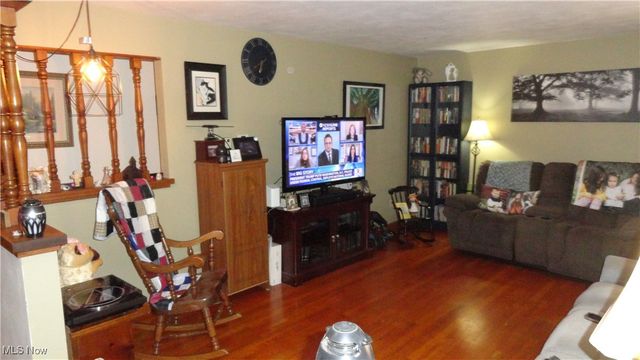 136 McHendry Street, Weirton, WV 26062