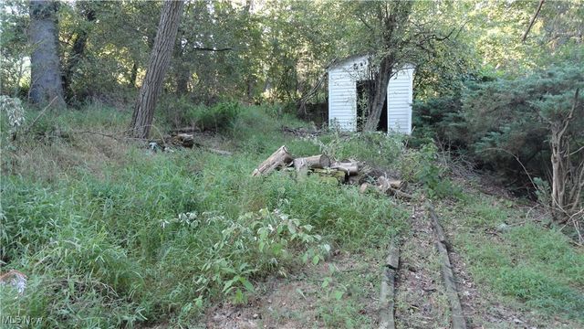 136 McHendry Street, Weirton, WV 26062