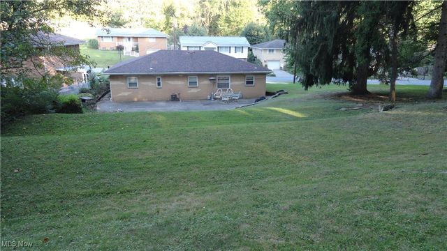 136 McHendry Street, Weirton, WV 26062