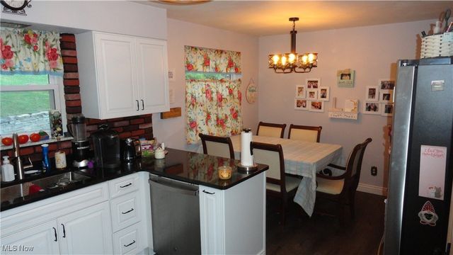 136 McHendry Street, Weirton, WV 26062