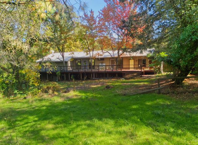 8436 Wise Rd, Auburn, CA 95603