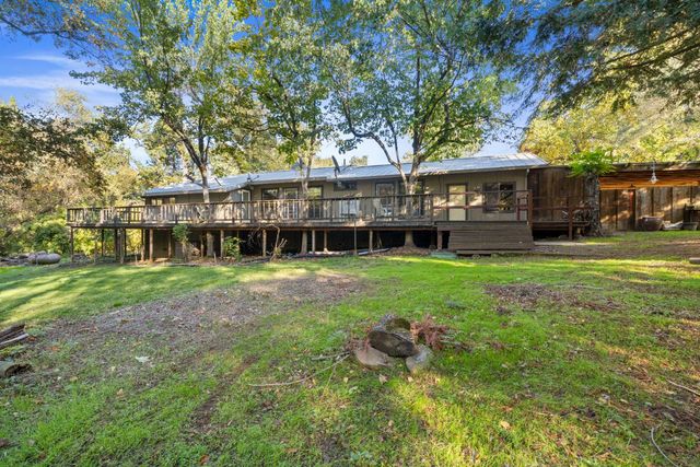 8436 Wise Rd, Auburn, CA 95603