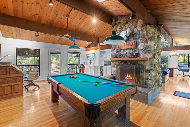 8436 Wise Rd, Auburn, CA 95603