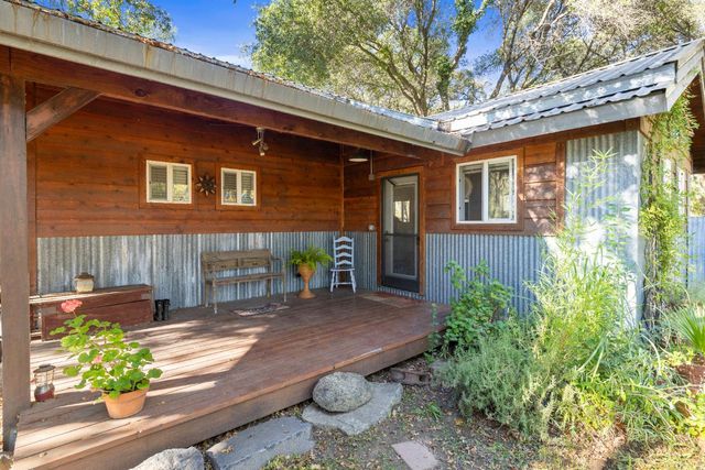 8436 Wise Rd, Auburn, CA 95603