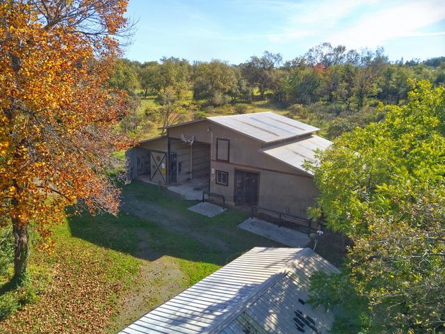 8436 Wise Rd, Auburn, CA 95603